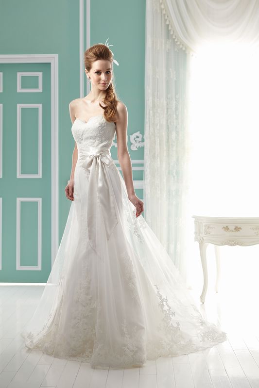 Suknie ślubne - Jasmine Collection 2013 (50 zdjęć!)