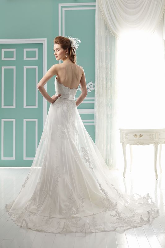 Suknie ślubne - Jasmine Collection 2013 (50 zdjęć!)