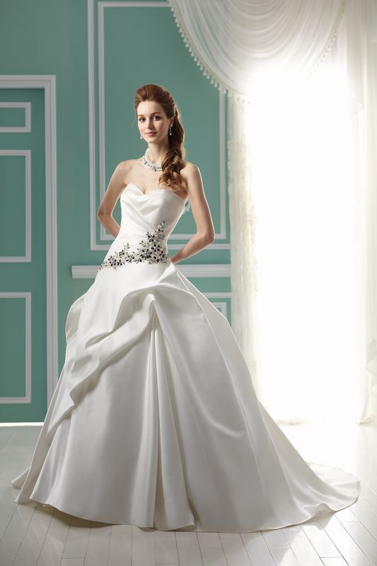 Suknie ślubne - Jasmine Collection 2013 (50 zdjęć!)