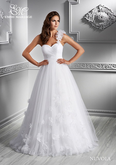 Sukienki ślubne Emmi Mariage - linia Platinium 2014