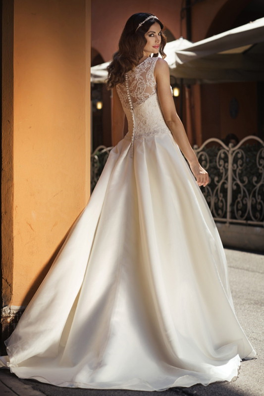 Suknie ślubne Annais Bridal - kolekcja 2015