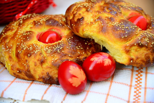 Jakie ciasta wielkanocne piecze się w Europie?