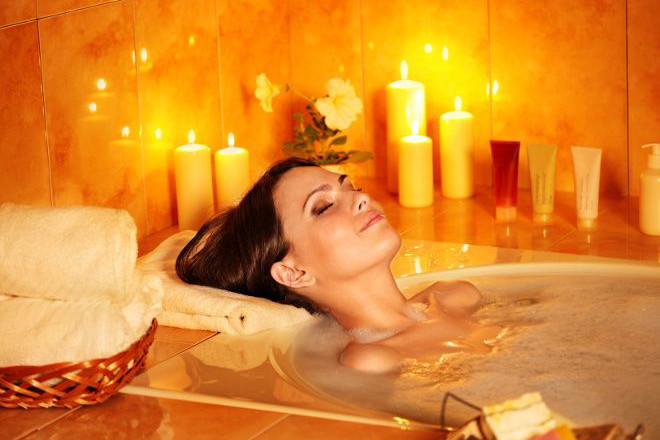 Domowe SPA z olejkowym rytuałem