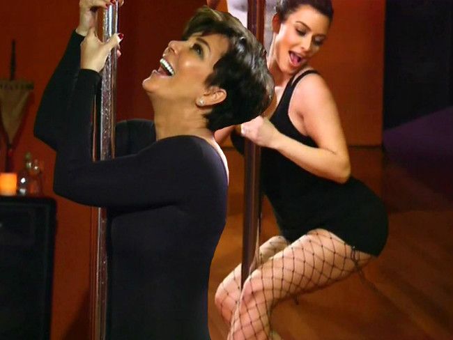 Kim Kardashian i Kris Jenner tańczą na rurze