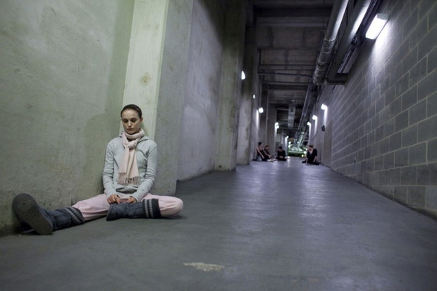 Czarny łabędź (reż. Darren Aronofsky) - zdjęcie