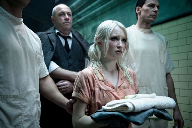 Sucker Punch (reż. Zack Snyder) - zdjęcie
