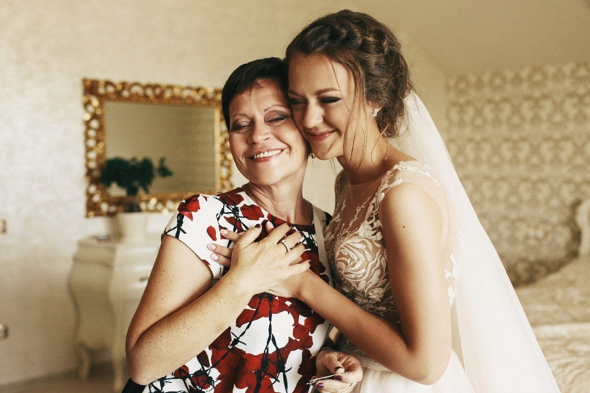 Panna młoda i mama