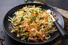 Salad with Chinese cabbage and carrot