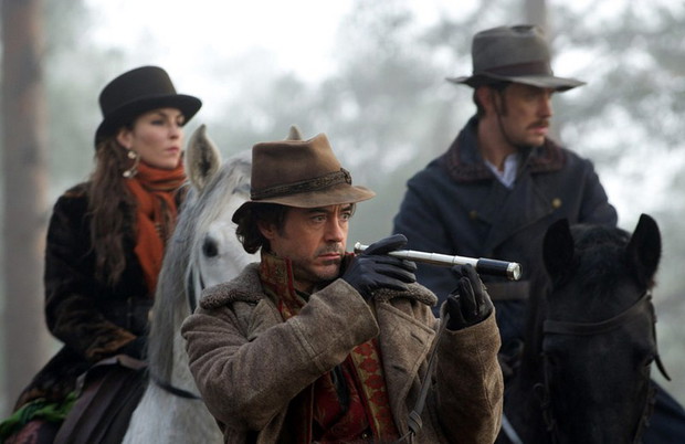 Robert Downey Jr., Jude Law, Noomi Rapace - Sherlock Holmes: Gra cieni