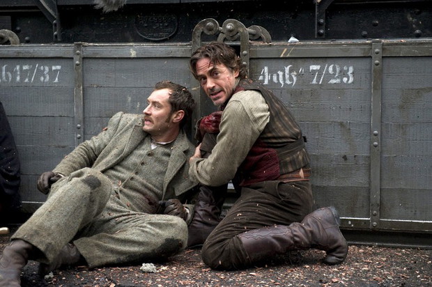 Robert Downey Jr., Jude Law - Sherlock Holmes: Gra cieni