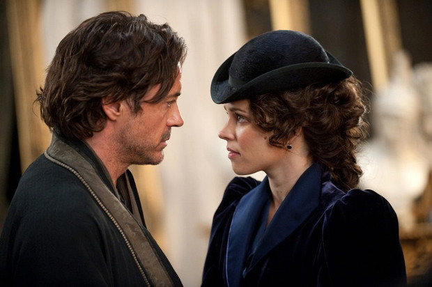 Robert Downey Jr., Rachel McAdams - Sherlock Holmes: Gra cieni