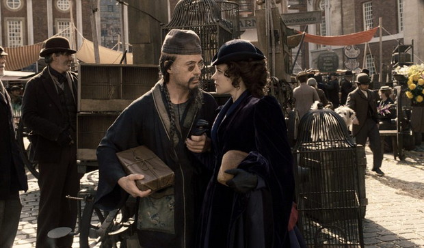 Robert Downey Jr., Rachel McAdams - Sherlock Holmes: Gra cieni