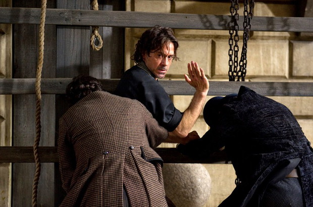 Robert Downey Jr. - Sherlock Holmes: Gra cieni