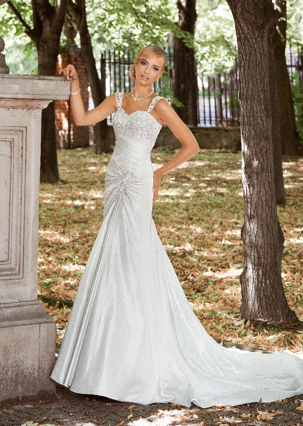 suknia ślubna Annais Bridal z marszczeniem na ramiączkach