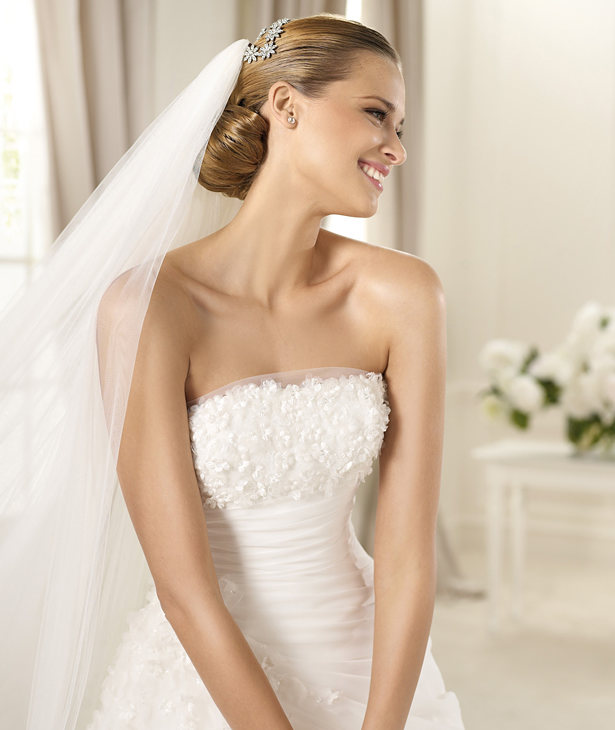 suknia ślubna Pronovias