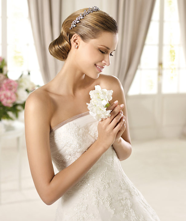 suknia ślubna Pronovias