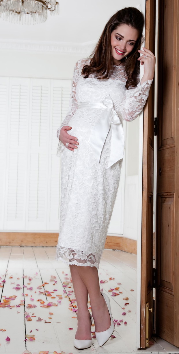 suknia ślubna Tiffany Rose koronkowa