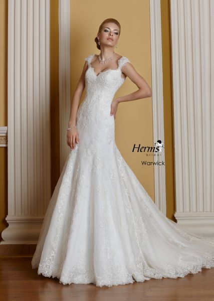 suknia ślubna Herms Bridal na ramiączkach