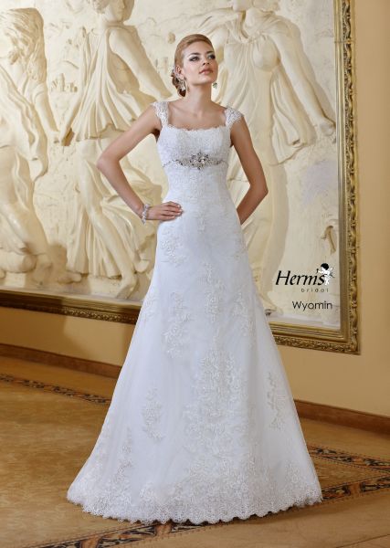 suknia ślubna Herms Bridal na ramiączkach