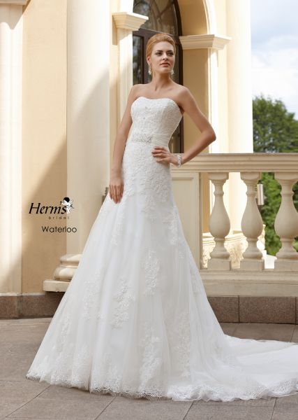 suknia ślubna Herms Bridal z trenem