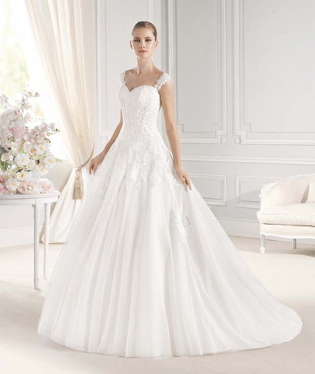 suknia ślubna La Sposa na ramiączkach