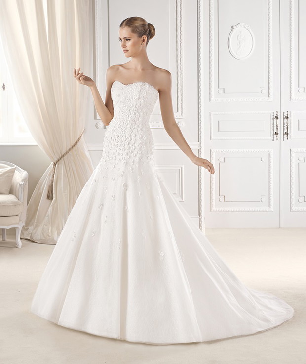 suknia ślubna La Sposa w kwiaty