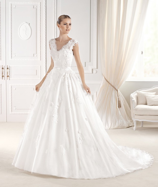 suknia ślubna La Sposa z haftem