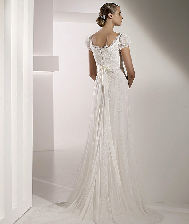 Pronovias suknie ślubne 2010 - zdjęcie