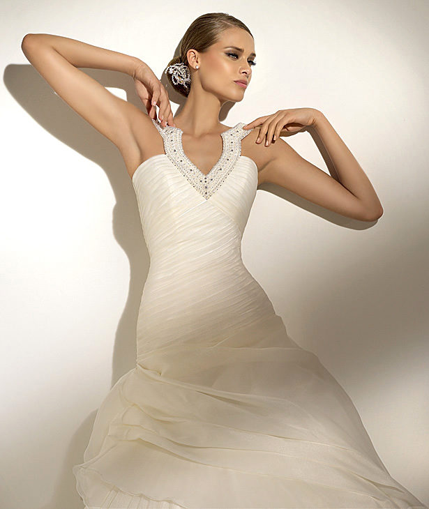Pronovias suknie ślubne 2010 - zdjęcie
