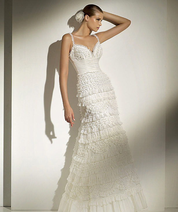 Pronovias suknie ślubne 2010 - zdjęcie