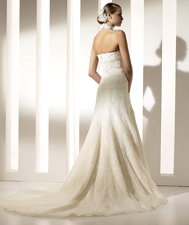 Pronovias suknie ślubne 2010 - zdjęcie