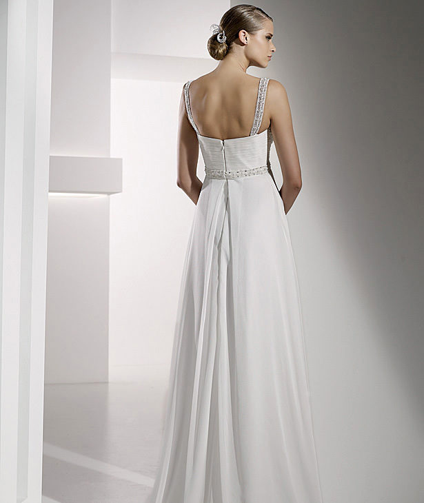 Pronovias suknie ślubne 2010 - zdjęcie