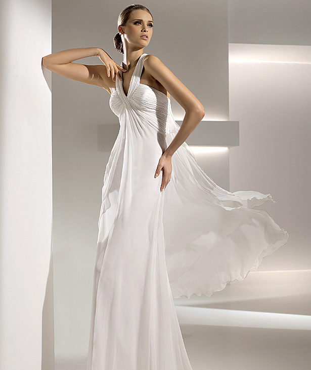 Pronovias suknie ślubne 2010 - zdjęcie