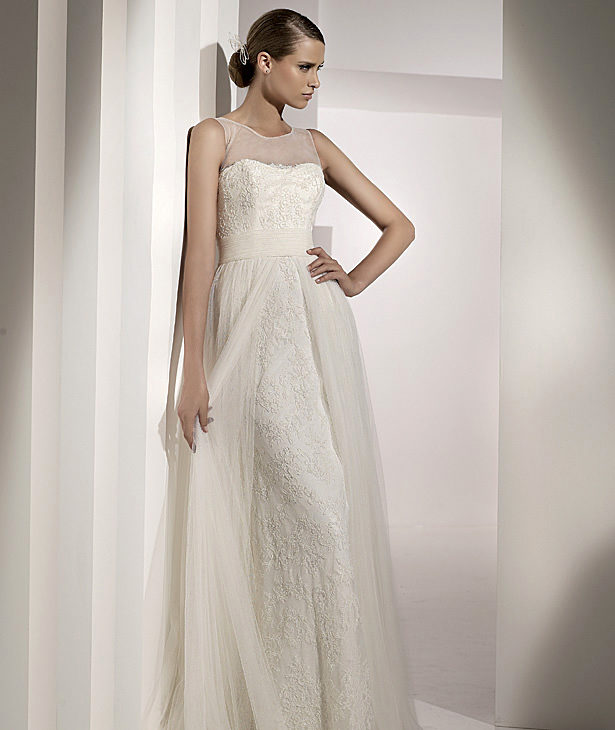 Pronovias suknie ślubne 2010 - zdjęcie
