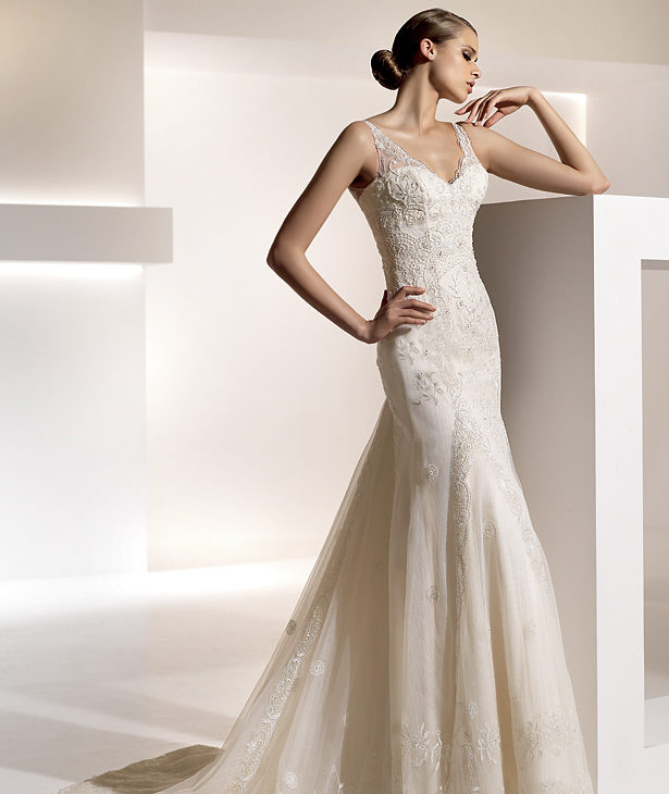 Pronovias suknie ślubne 2010 - zdjęcie