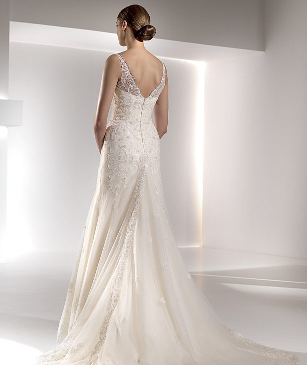 Pronovias suknie ślubne 2010 - zdjęcie