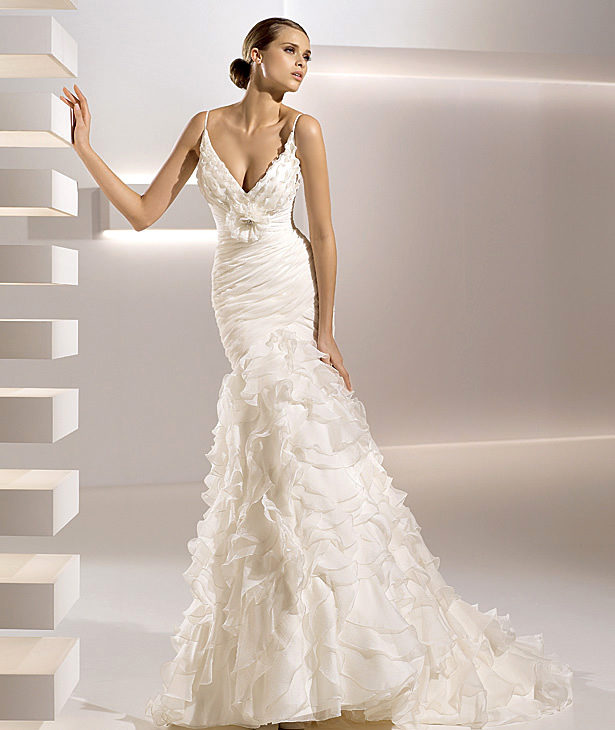 Pronovias suknie ślubne 2010 - zdjęcie