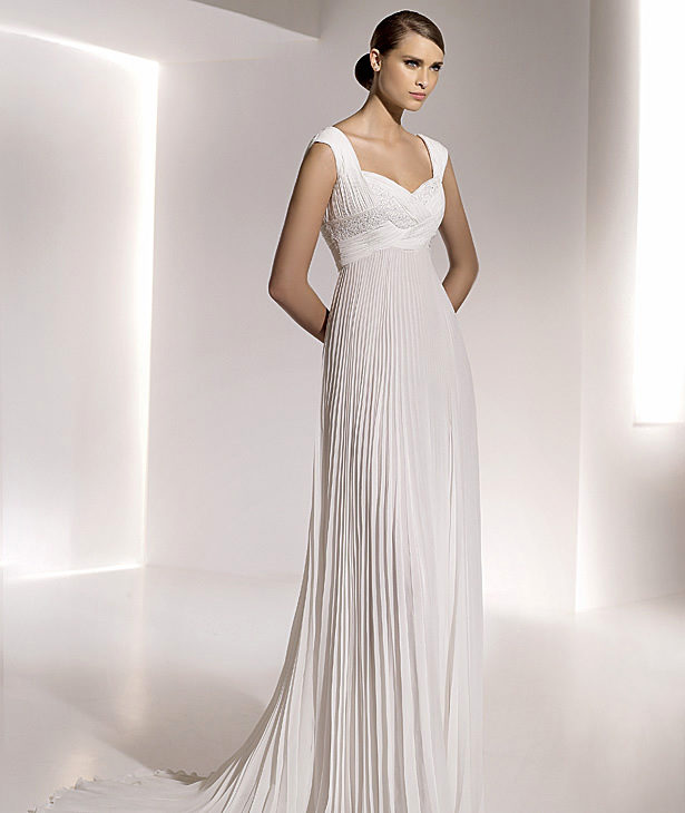 Pronovias suknie ślubne 2010 - zdjęcie