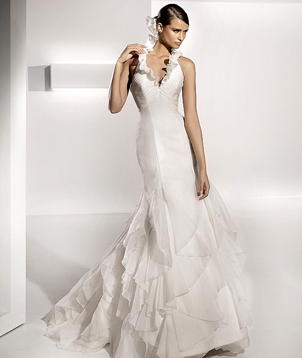 Pronovias suknie ślubne 2010 - zdjęcie