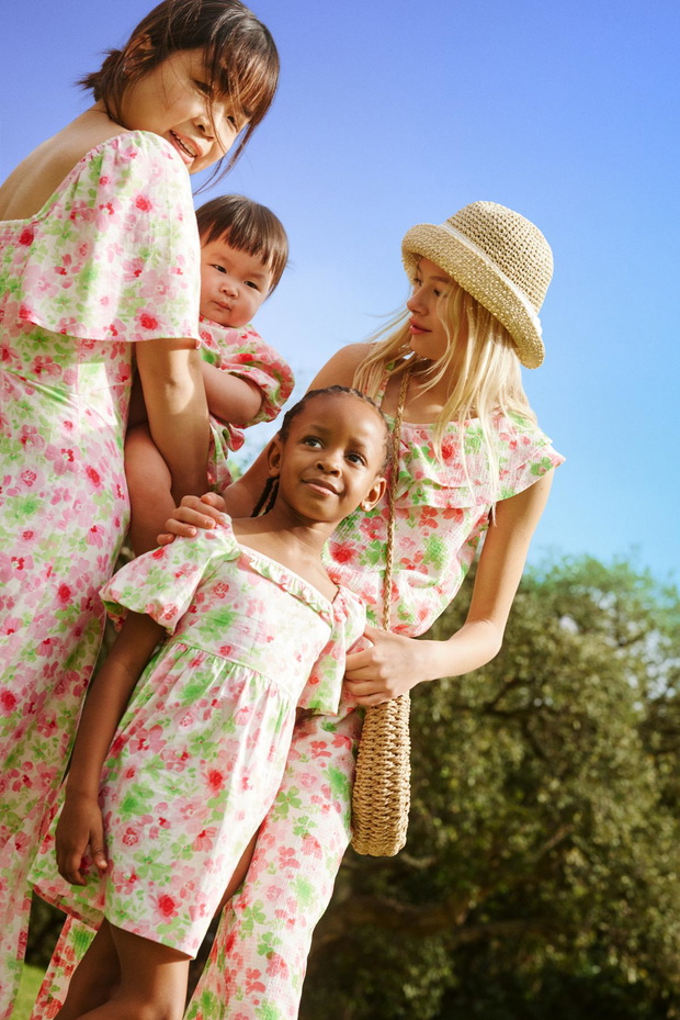 primark-woman-dress-18-20-22-pln90-czk520-ron100-baby-dress-8-11-13-pln47-czk285-ron54-girl-dress-9-12-14-pln5-jpg-2496024-453b182