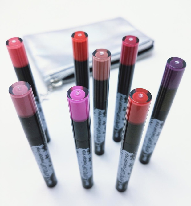 kolory-szminek-epic-lip-powder-pen-avon-2443740-f1032e6