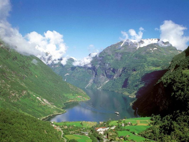 norwegia-2327690-3433101