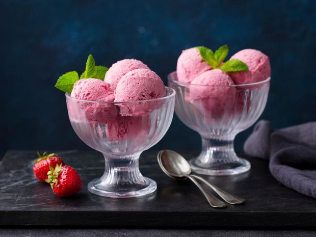 domowe-lody-truskawkowe-przepisy-2513659-9a69037