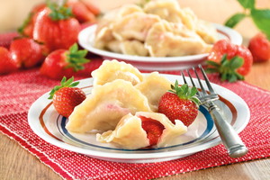 Pierogi z truskawkami