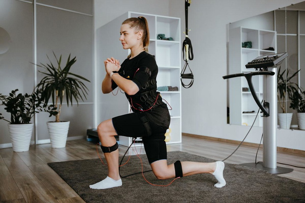 jak-wygla-da-trening-ems-jpg-2492606-7abecba