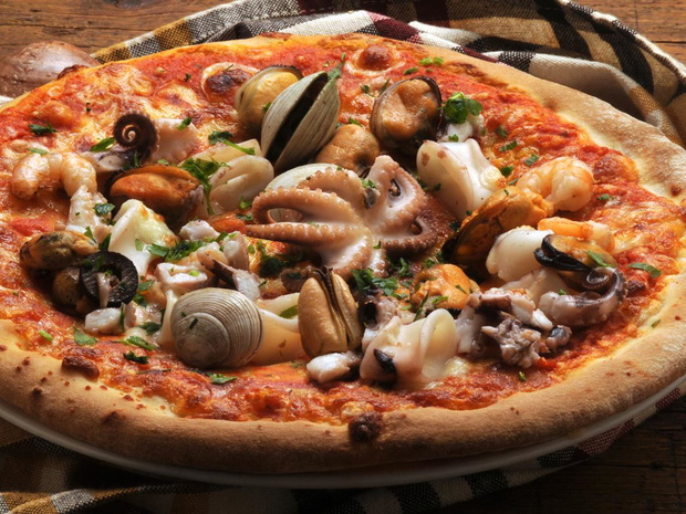 dietetyczna-pizza-z-owocami-morza-2460576-628aadd