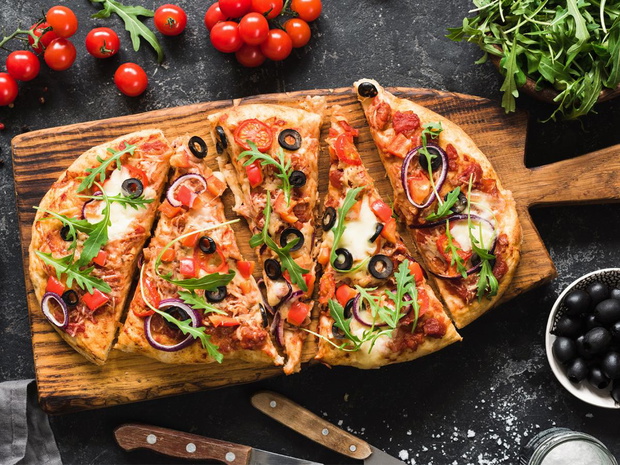 pizza-dietetyczna-2460575-2b884e7