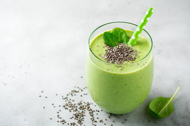 dieta-vicktorii-beckham-zielony-smoothie-2511094-b5ba35c