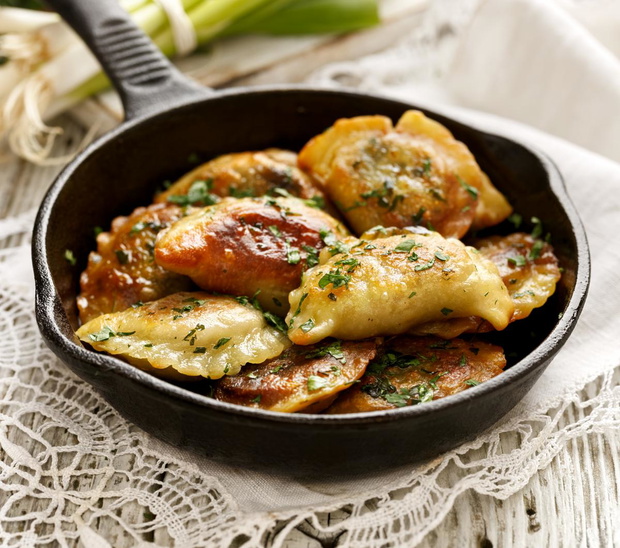 okrasa-do-pierogow-pietruszka-2477856-7ef31fe
