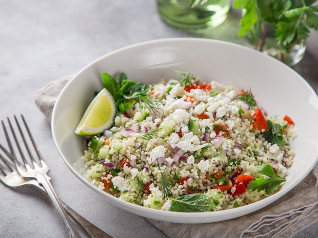 menu-na-komunie-salatka-kuskus-2454818-76b0a0a